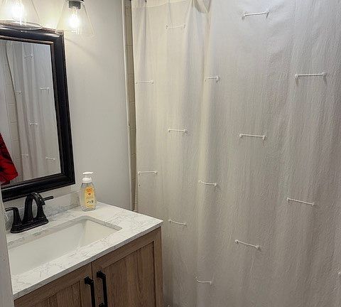 3rd image of 2685 Pineworth Rd