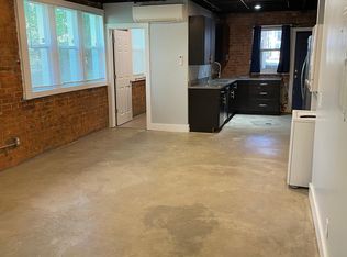 5850 4th St #1, Detroit, MI 48202