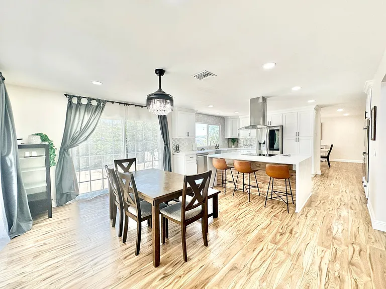 9431 W Lilac Rd #1 — Photo 17