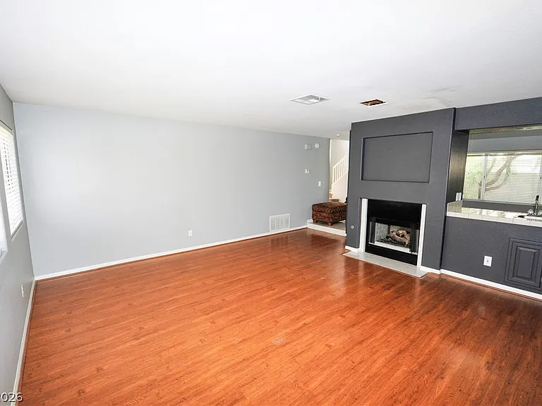 5432 Royal Vista Ln — Photo 13