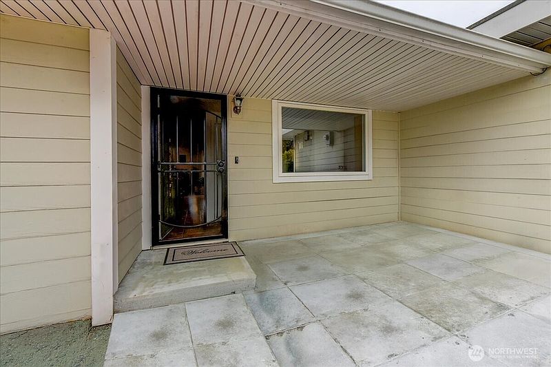 2nd image of 9125 48th Drive NE