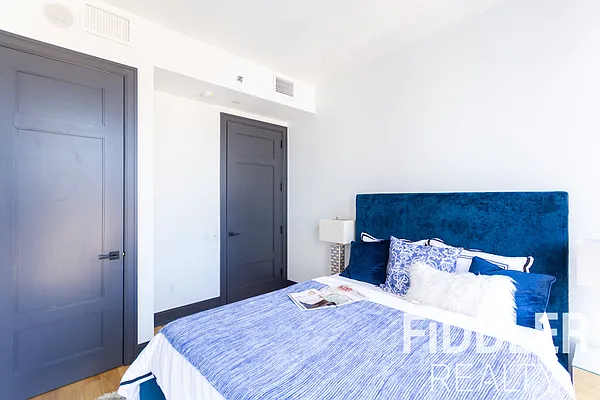 Rented by The KCI Group | media 12