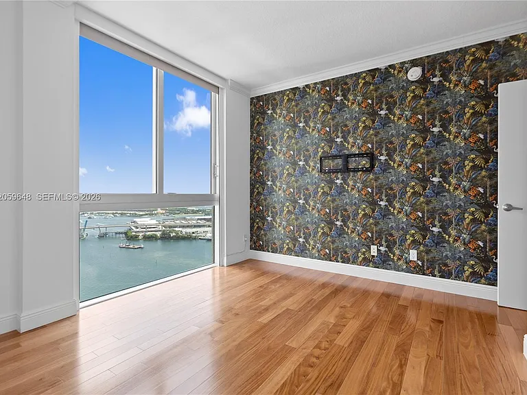 335 Biscayne Blvd #4112 — Photo 37