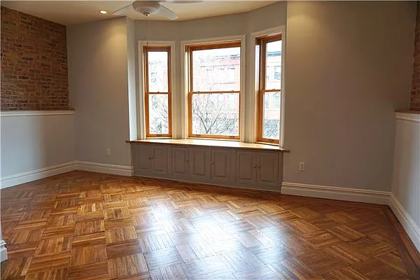 Rented by Avenue Sotheby's International Realty | media 44