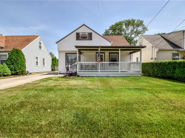 30104 Phillips Ave, Wickliffe, OH 44092