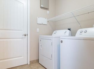 625 Folks Rd #143, Lawrence, KS 66049