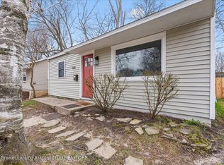 925 Maryland Ave, Lansing, MI 48906