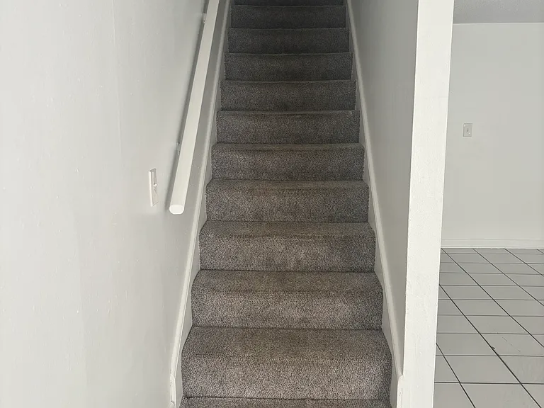 220 Ann Cir #4 — Photo 18