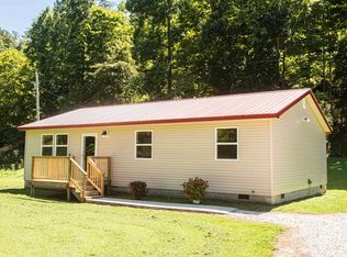 1517 Long Br, Argillite, KY 41121