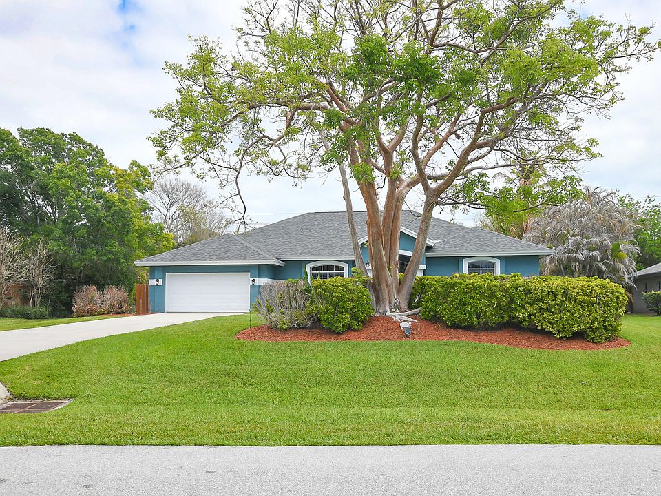 1st image of 2263 NE Marlberry Lane