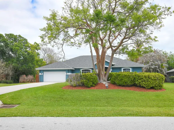 2263 NE Marlberry Lane, Jensen Beach, FL 34957