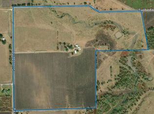 11687 Svoboda Rd, Wallis, TX 77485