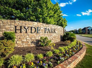 1008 Chancery Ln, Cave Springs, AR 72718