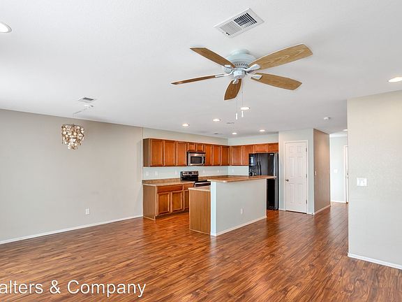 5th image of 19154 E 57th Pl APT E