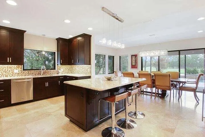 1328 SE Colony Way — Photo 7