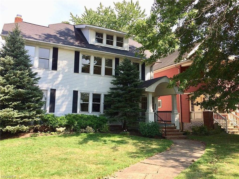 1st image of 1261 W Clifton Blvd