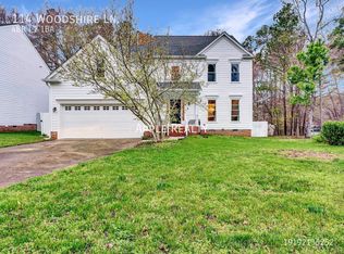 114 Woodshire Ln, Chapel Hill, NC 27514