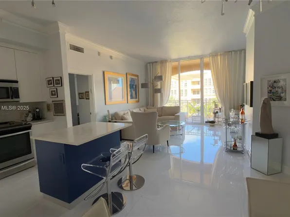 3001 NE 185th St APT 532, Aventura, FL 33180