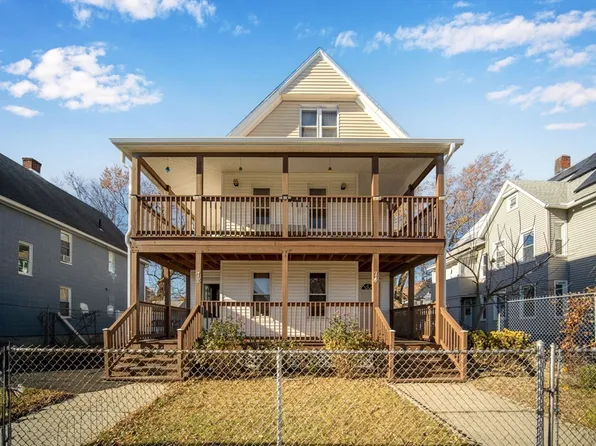 72-74 Cleveland St, Springfield, MA 01104