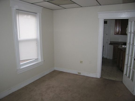 3rd image of 1800 Walnut St