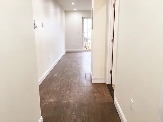 Rented by NY Space Finders Inc. | media 19