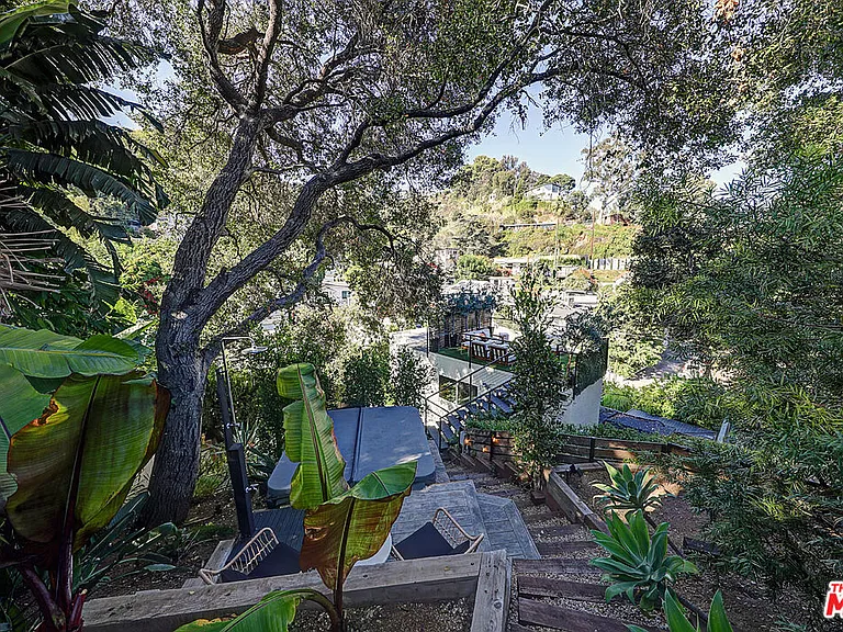 8326 Ridpath Dr — Photo 8