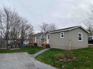 432 Glen Rise Dr, Beaver Bank, NS B4E1M3