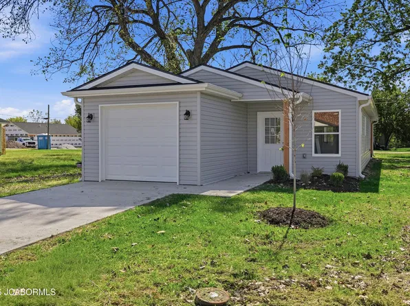 1020 Buchanan St, Moberly, MO 65270