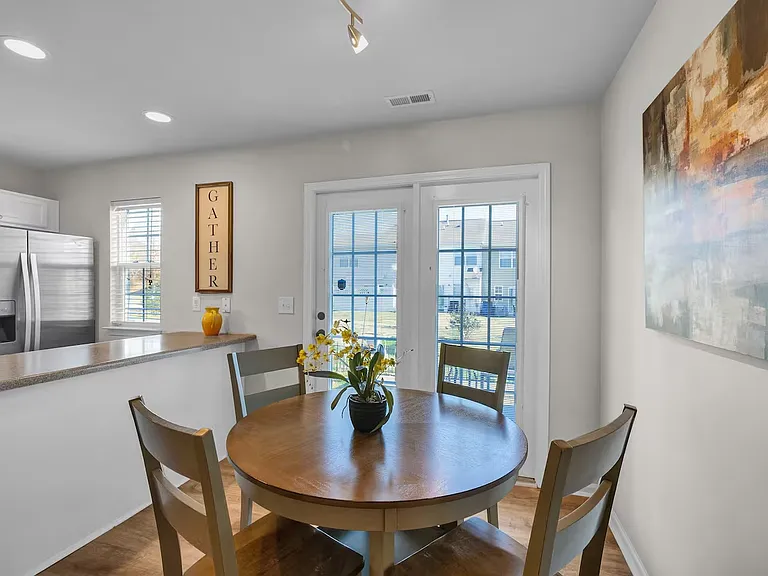 8017 River Gold Ln — Photo 6
