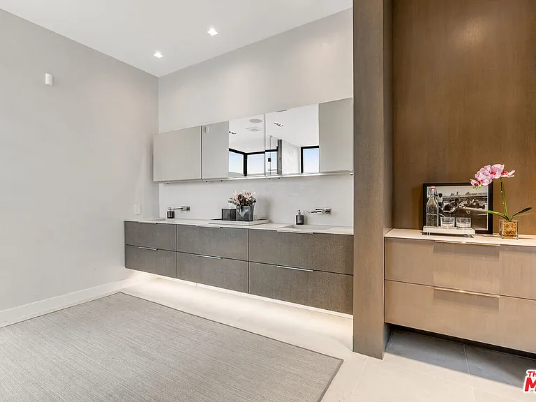 9405 W Sierra Mar Pl — Photo 33