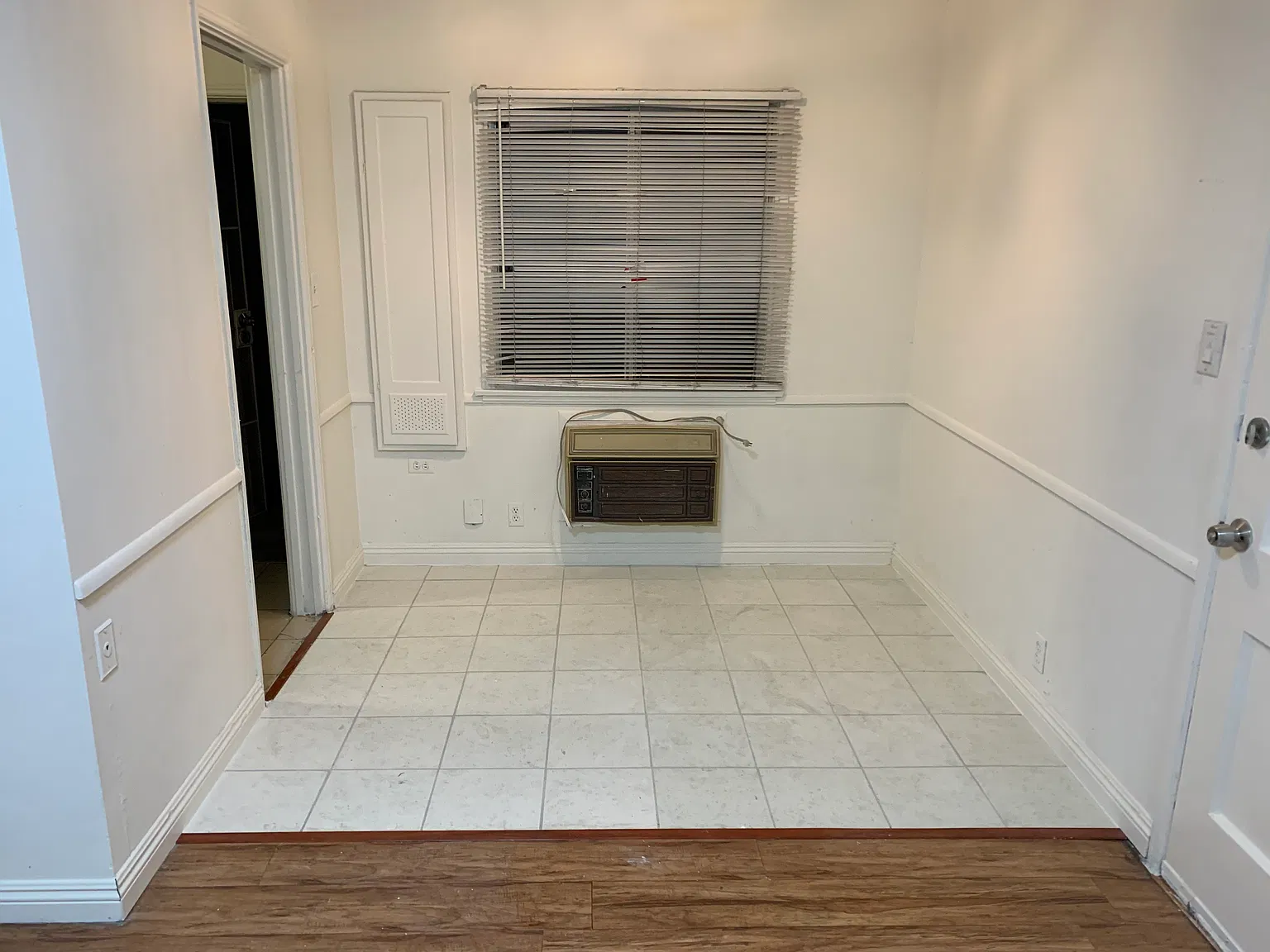 2 bed, 800 sqft, $2,050 — Photo 2
