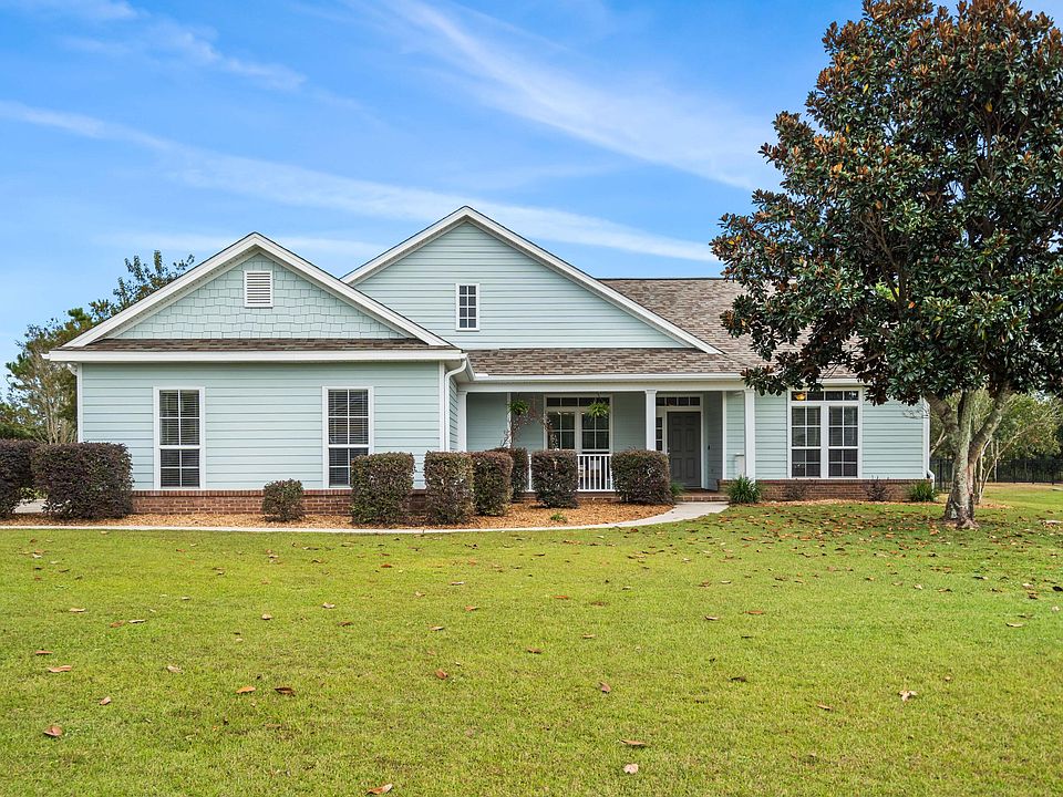 390 Club House Dr W, Freeport, FL 32439 Zillow