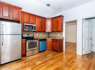 180 Terrace St, Bronx, NY 10464