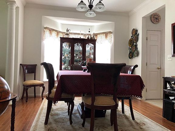 5th image of 5766 Fincastle Dr