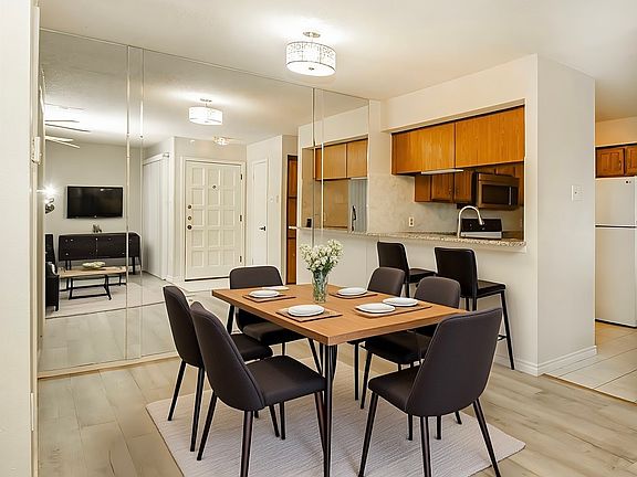 2nd image of 5626 Preston Oaks Rd APT 9B