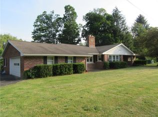 13313 Ridge Rd, West Springfield, PA 16443