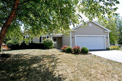 1st image of 215 Mistwood Ln