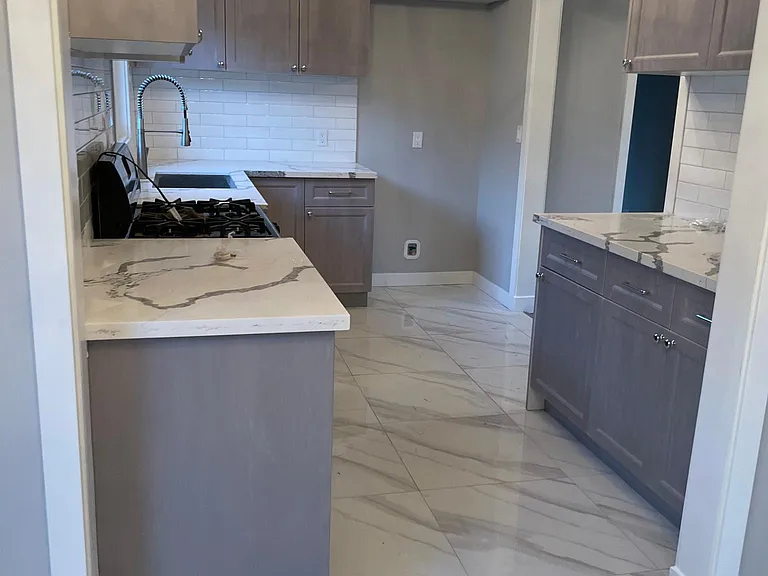 5928 N Muscatel Ave — Photo 2