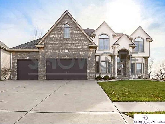 This exterior was modified using the Show Off makeover technology. Make this your home today!