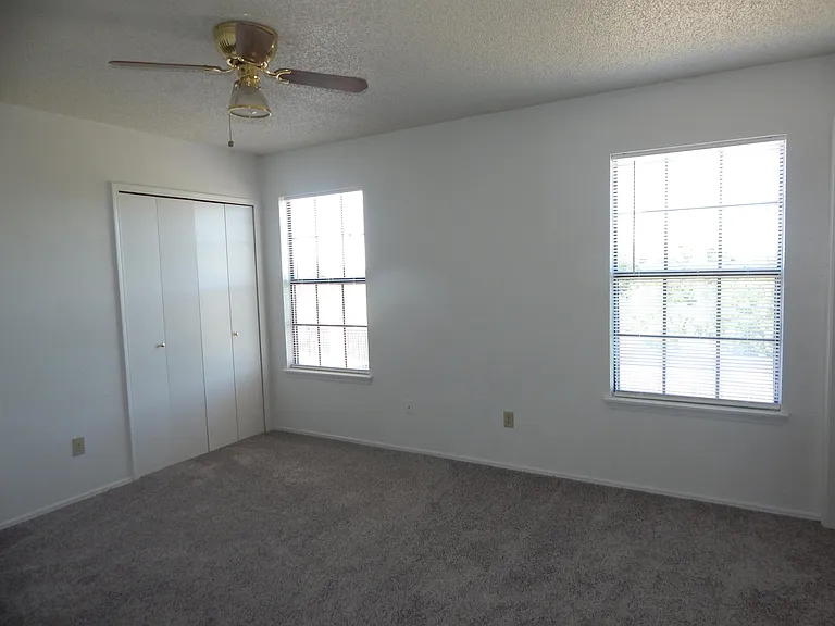 1613 Bobby Lee Dr — Photo 18