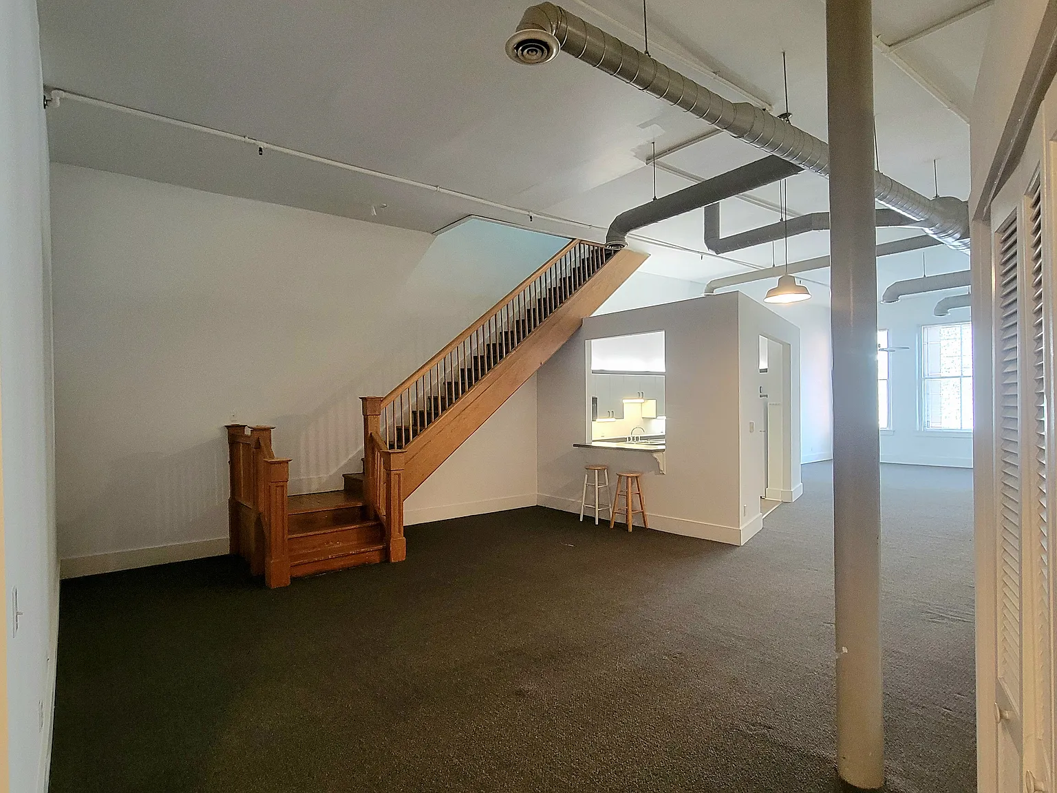 2 bed, 2140 sqft, $1,800 — Photo 3