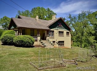 828 Jenkins Valley Rd, Alexander, NC 28701