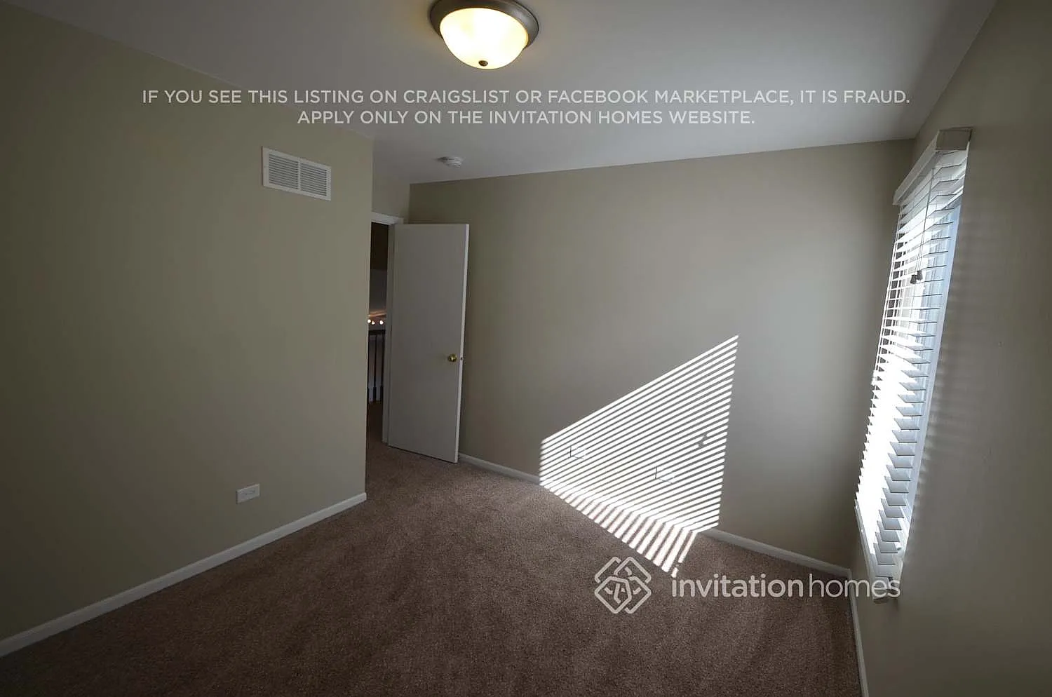 1706 Lake Pointe Dr Plainfield, IL 60586 — Photo 2