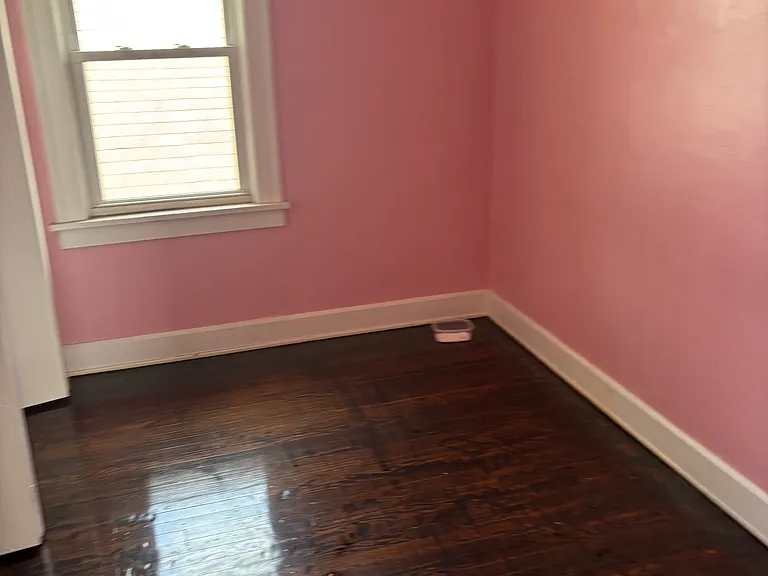 3418 W 45th St #1 — Photo 3
