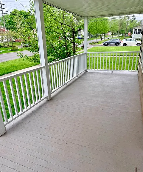 237 W Friendship St — Photo 2