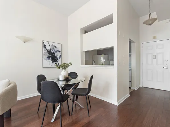 20 2nd Street image 8 of 35