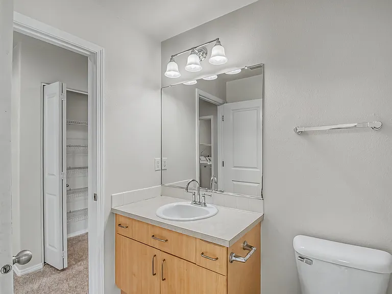 4857 SW 141st Ave — Photo 23