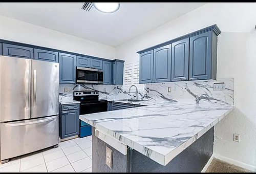 2320 NW 52nd St #B Photo 1 2320 NW 52nd St #B Photo 1