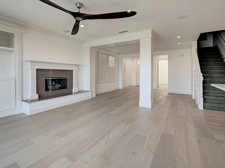 1 Chimney Ln — Photo 12