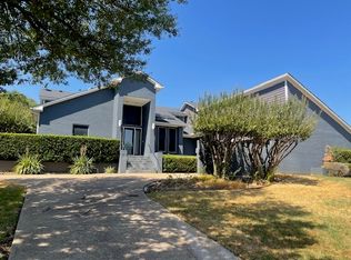 811 Turnberry Dr, Mansfield, TX 76063